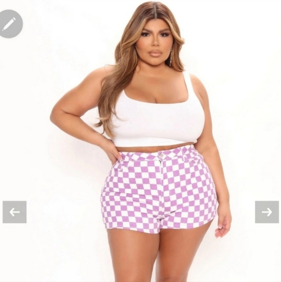 Fashion nova shorts size 18 - Picture 1 of 6
